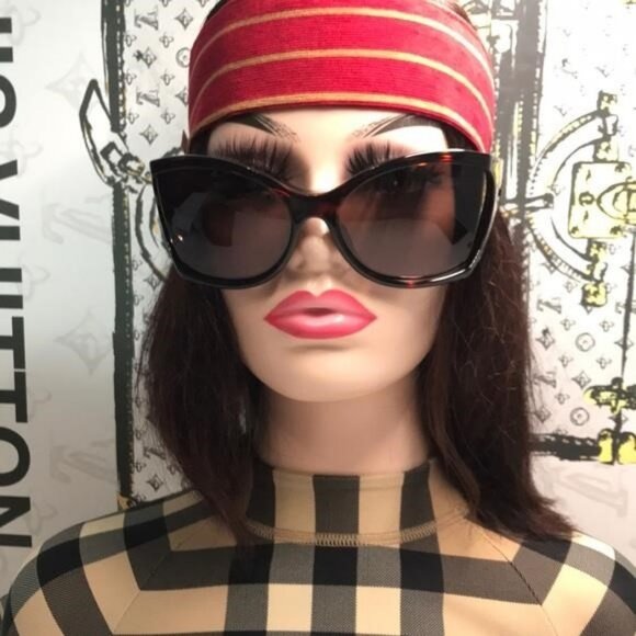 Stylish Tortoiseshell Sunglasses BB0154s 002 - Picture 4 of 11